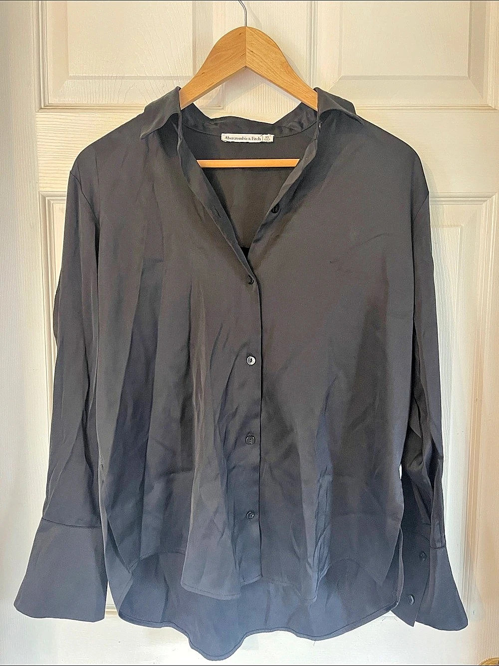 Abercrombie & Fitch Satin Button-Through Shirt Black Button Down Blouse XS
